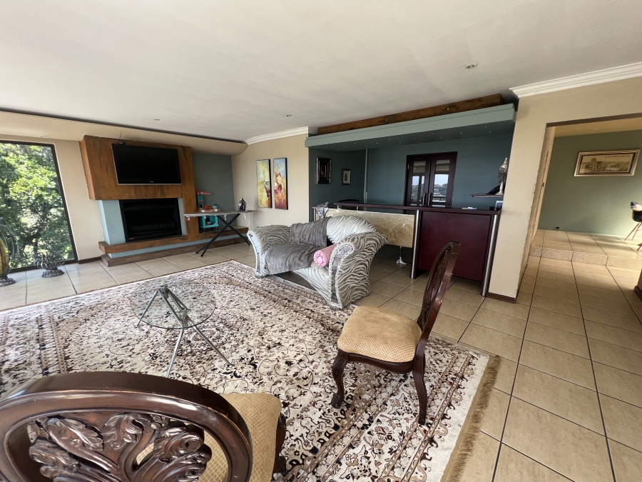 5 Bedroom Property for Sale in Vincent Heights Eastern Cape